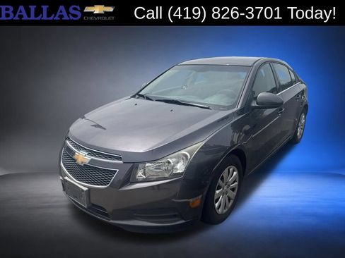 Used 2011 Chevrolet Cruze LT FWD image 1