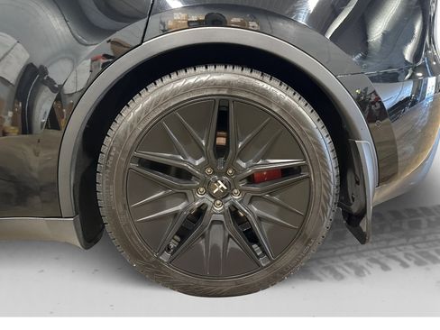 Used 2022 Tesla Model Y Performance image 49