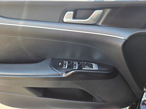 Certified 2025 Kia K5 LXS FWD image 17