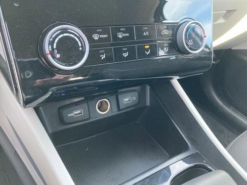 Used 2022 Hyundai Tucson SEL image 24