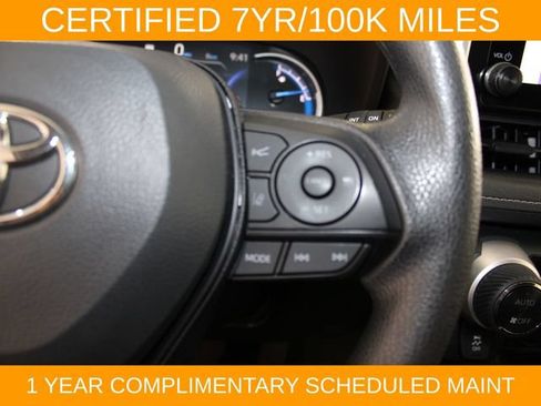Used 2025 Toyota RAV4 XLE AWD/4WD image 23
