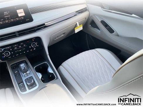 New 2026 INFINITI QX60 Autograph image 16