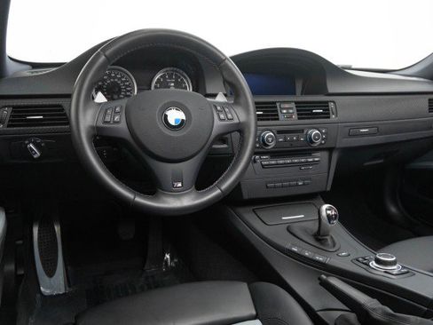 Used 2011 BMW M3 Sedan image 2