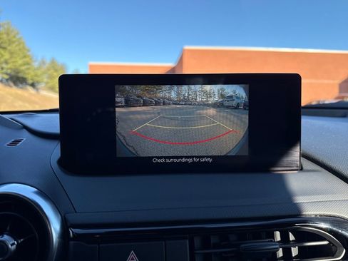 Used 2024 MAZDA MX-5 Miata Grand Touring image 18