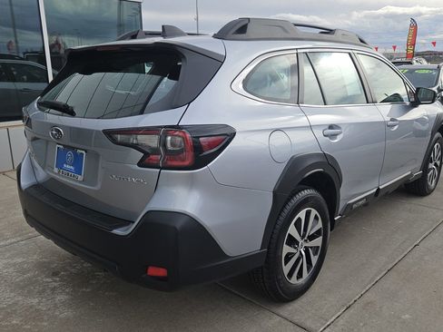 Used 2025 Subaru Outback image 5