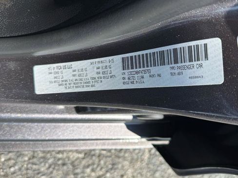 Used 2015 Chrysler 200 Limited image 19
