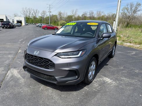 Used 2024 Honda HR-V LX image 2