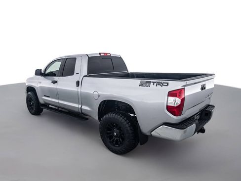 Used 2015 Toyota Tundra SR5 w/ SR5 Upgrade Package RWD image 7