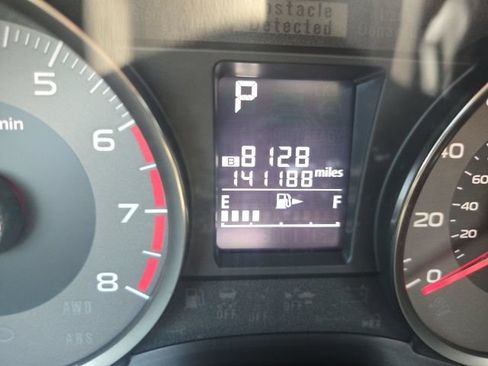 Used 2015 Subaru Forester 2.5i Limited AWD/4WD image 9