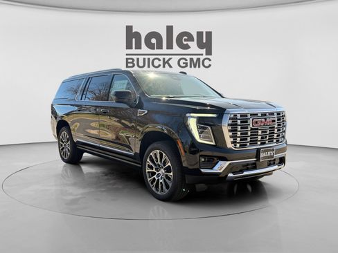 New 2026 GMC Yukon XL Denali w/ Sun & Power Step Package image 7