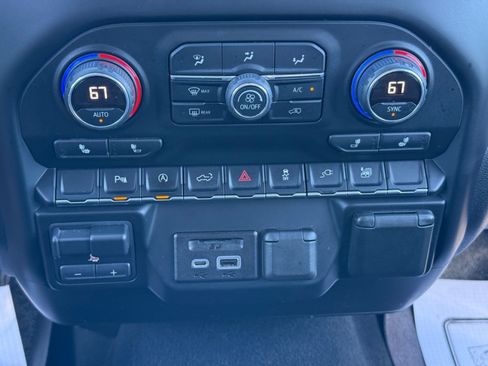 Used 2019 Chevrolet Silverado 1500 LT w/ All-Star Edition AWD/4WD image 16