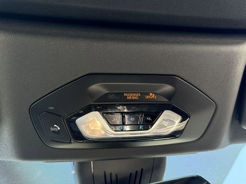 Used 2024 BMW 430i Convertible image 16