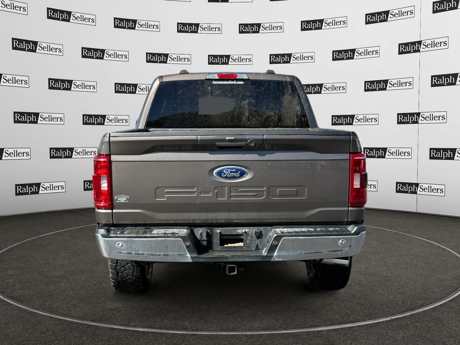 Used 2022 Ford F150 XLT w/ Equipment Group 302A High AWD/4WD image 5