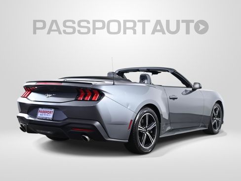 Used 2025 Ford Mustang Premium RWD image 6