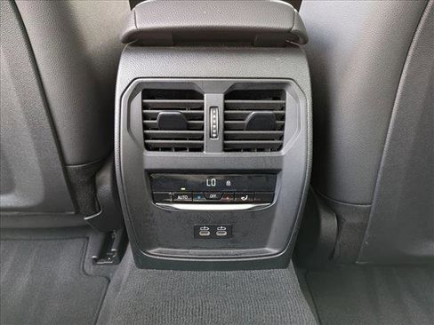 Used 2025 BMW M340i Sedan RWD image 19