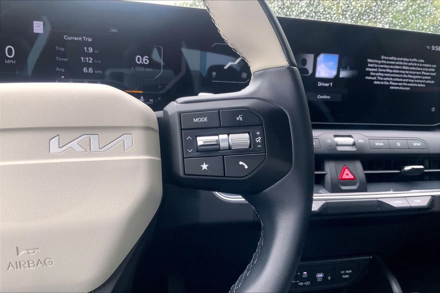 Certified 2025 Kia K4 GT-Line w/ GT-Line Premium Package FWD image 24