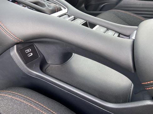 Used 2024 Honda HR-V Sport image 38