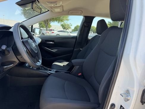 Certified 2021 Toyota Corolla LE w/ Carpet Mat Package (TMS) FWD image 23