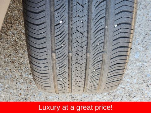 Used 2023 Cadillac XT4 Sport w/ Cold Weather Package FWD image 21