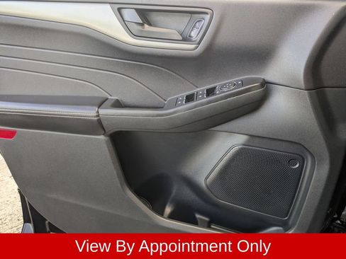 Used 2025 Ford Escape Active FWD image 22