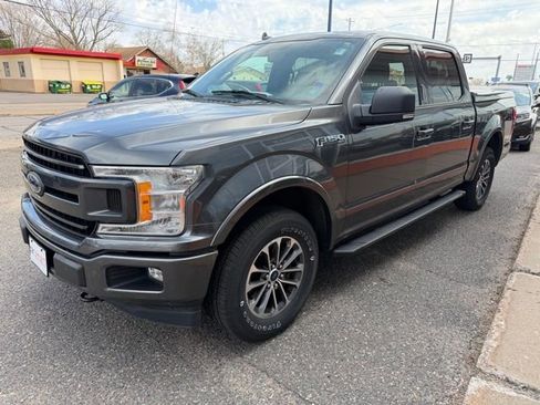 Used 2018 Ford F150 XLT w/ Equipment Group 302A Luxury AWD/4WD image 3