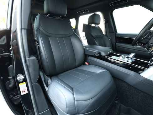 Used 2023 Land Rover Range Rover SE AWD/4WD image 25