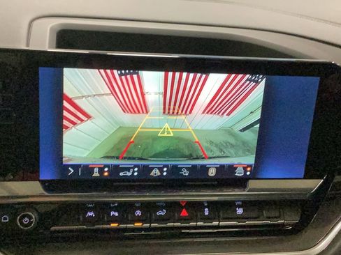 New 2025 Chevrolet Silverado 1500 High Country w/ High Country Premium Package image 12