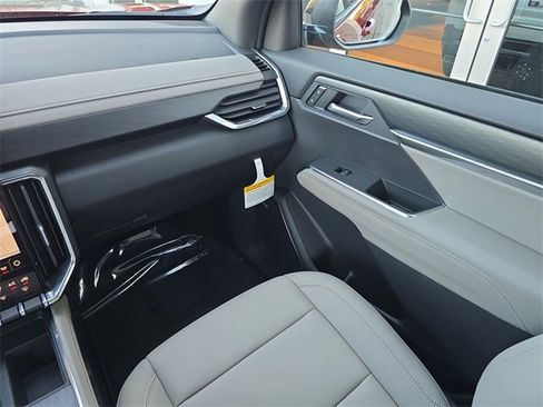 New 2026 GMC Acadia Elevation w/ Super Cruise Package image 14