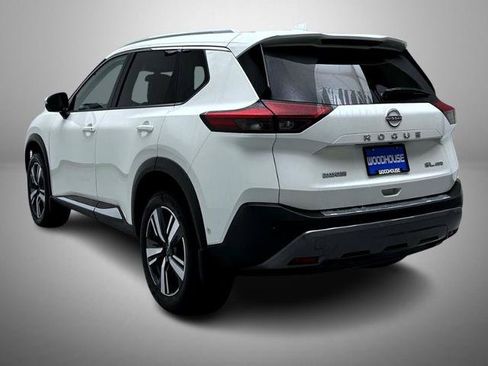 Certified 2023 Nissan Rogue SL w/ SL Premium Package AWD/4WD image 7