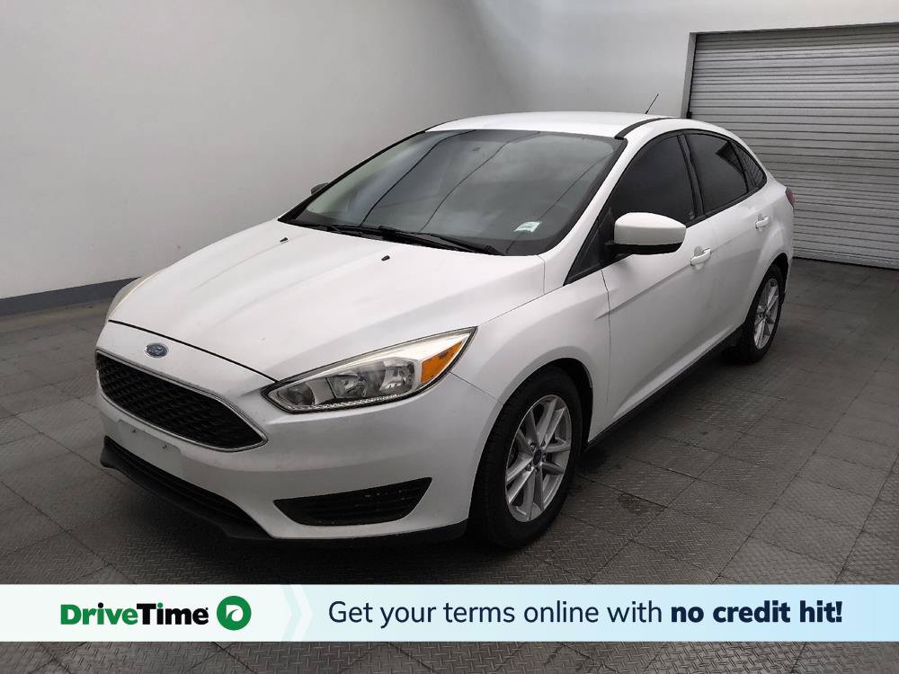 Used 2018 Ford Focus SE FWD image 1