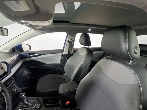 Used 2022 Volkswagen Taos SE image 21