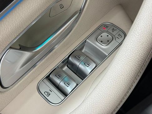 Used 2020 Mercedes-Benz GLE 350 4MATIC image 18
