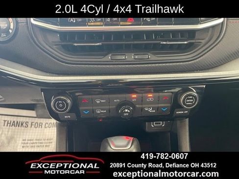 Used 2025 Jeep Compass Trailhawk AWD/4WD image 41