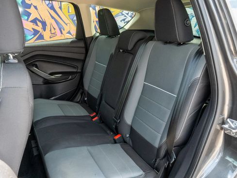 Used 2015 Ford Escape SE FWD image 35