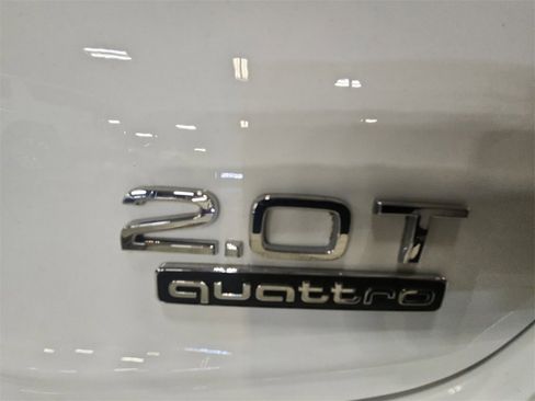 Used 2016 Audi A4 2.0T Premium image 36