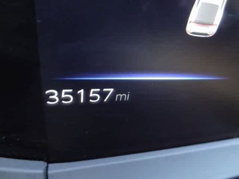 Used 2024 Toyota Prius LE image 8