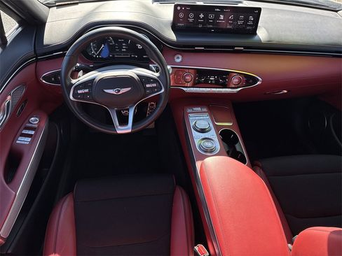 Used 2024 Genesis GV70 2.5T w/ Sport Prestige Package image 23