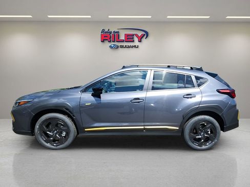 Used 2025 Subaru Crosstrek 2.5i Sport image 2