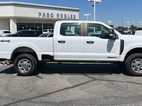 Used 2024 Ford F250 XL w/ XL Off-Road Package AWD/4WD image 2
