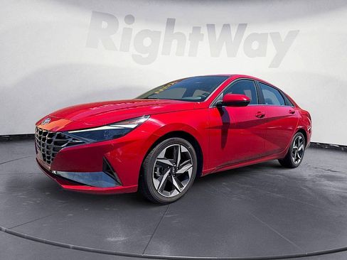 Used 2021 Hyundai Elantra SEL w/ Convenience + Premium Package FWD image 1