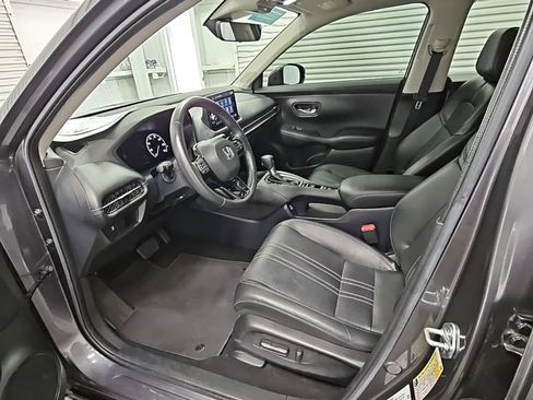 Used 2023 Honda HR-V EX-L image 11