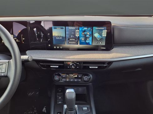 New 2026 Nissan Kicks SV w/ Cold Weather Package image 15