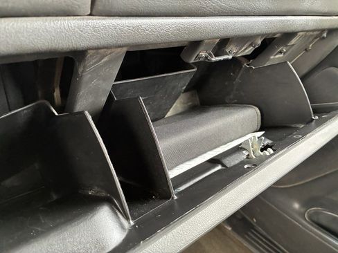 Used 2007 GMC Sierra 3500 SLE w/ Heavy-Duty Power Package image 15