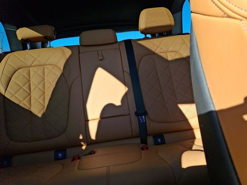 Used 2023 BMW X5 xDrive40i w/ Premium Package image 20