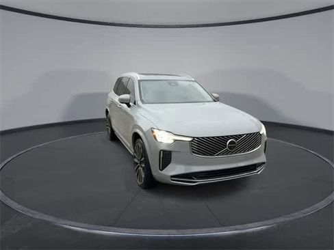 Used 2025 Volvo XC90 B6 Plus w/ Protection Package Premier image 3