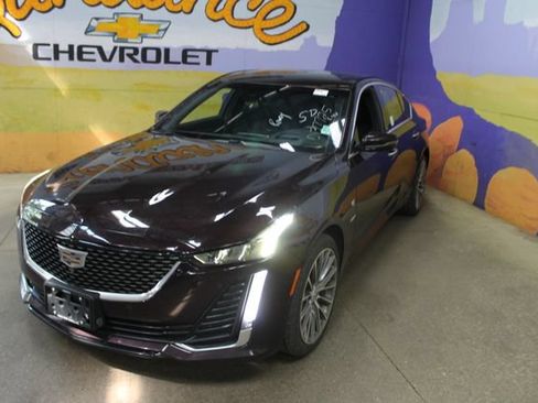 Used 2020 Cadillac CT5 Premium Luxury w/ Parking Package AWD/4WD image 4