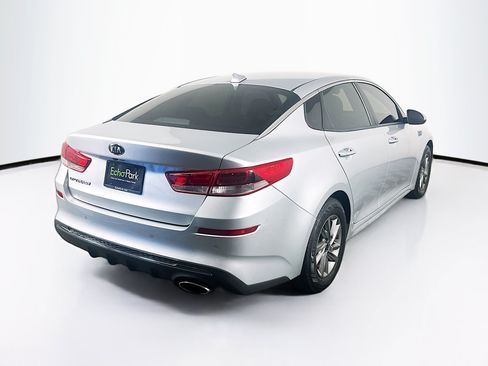Used 2020 Kia Optima LX FWD image 9