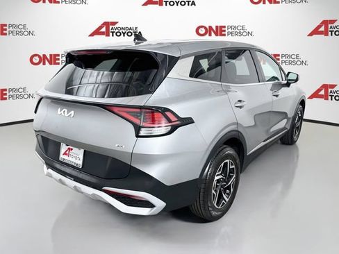 Used 2024 Kia Sportage LX AWD/4WD image 7