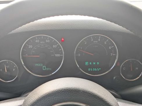 Used 2018 Jeep Wrangler Unlimited Sport S AWD/4WD image 28