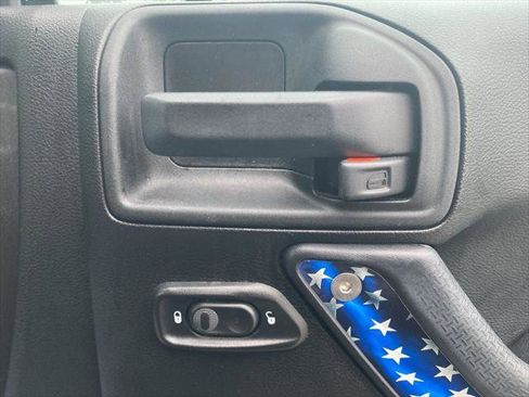 Certified 2018 Jeep Wrangler Unlimited Sport S image 10